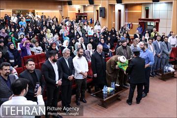 مراسم تجلیل از هنرمندان خادم رضوی 12