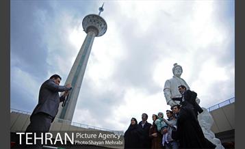 ویژه برنامه نوروزگار در برج میلاد 6