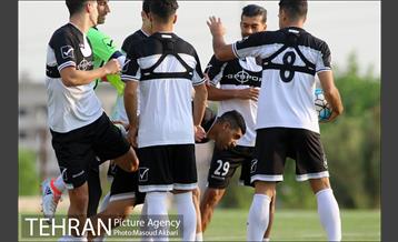 تمرین تیم ملی فوتبال 10