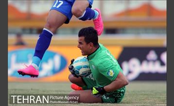 دیدار صبای قم و استقلال در لیگ برتر فوتبال 9