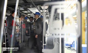 بازدید اعضای شورای اسلامی شهر تهران از شرکت واگن‌سازی تهران 13