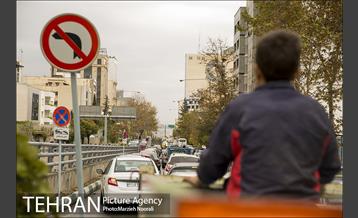 ترافیک تهران در یک روز بارانی 26