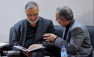 حضور شهردار تهران در نمایشگاه قرآن 22