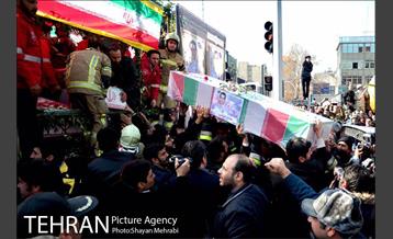 تشییع شهدای آتش نشان با حضور مردم  31