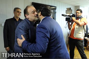 دیدار صمیمانه کارکنان شهرداری تهران با عیسی شریفی 5
