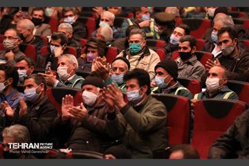 ویژه برنامه تجلیل از کارگران نمونه 19