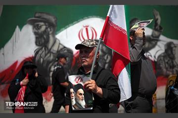 تشییع پیکر آقای شهید ایران - 4 66
