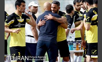 تمرین تیم ملی فوتبال 11