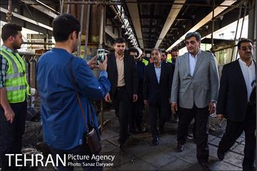 بازدید شهردار تهران از بازسازی پل کریمخان 15
