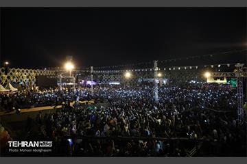 مهمانی ۱۰ کیلومتری عید غدیر در تهران - 3 14
