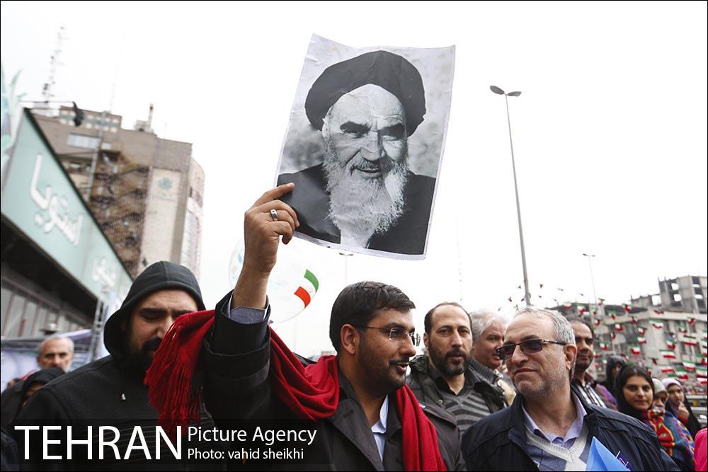 نمایش خیابانی شاهد عینی بمناسبت 22 بهمن  23