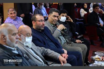 آیین تقدیر از فرزندان نودانشجوی همکاران شرکت خودرو سرویس شهر 12