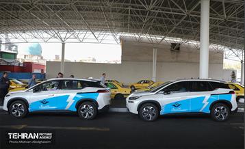 آغاز به کار تاکسی‌های برقی شاسی بلند در تهران 39