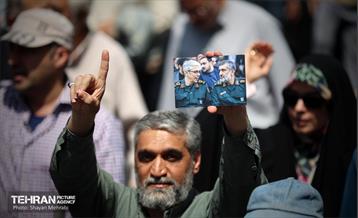 جمعه «خشم و نصر» در تهران 30