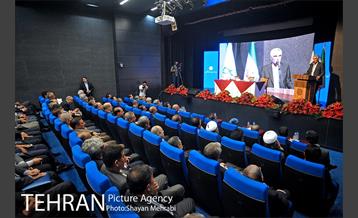 نشست هم اندیشى شهردار تهران با سفرا و رؤساى نمایندگى هاى جمهورى اسلامى ایران در خارج از کشور 23