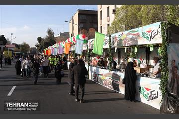 خدمت‌رسانی شهرداری تهران به نمازگزاران عید فطر در مصلی تهران 37