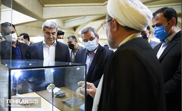 بازدید شورای شهرداران و رییس سازمان حراست از موزه قرآن 17