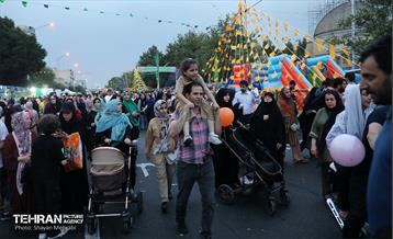 مهمانی ۱۰ کیلومتری عید غدیر در تهران 28