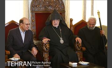 دیدار شهردار منطقه شش از کلیسای سرکیس مقدس