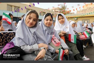 آغاز سال تحصیلی جدید در منطقه 13 26
