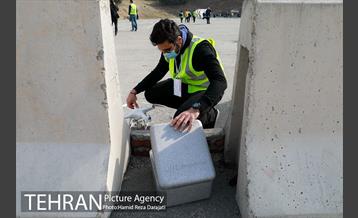 پروازدسته جمعی  پهپادها در برج میلاد تهران 3