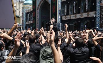 عزاداری ظهر عاشورا در امامزاده صالح (ع) 36