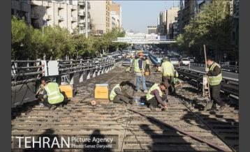 بازدید شهردار تهران از بازسازی پل کریمخان 10