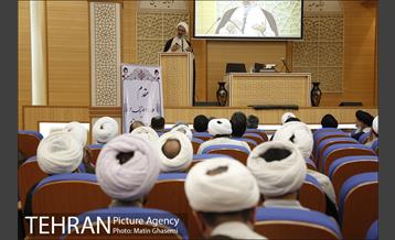 گردهمایی بزرگ ائمه جماعات و مبلغین فرهنگی شرق تهران در آستانه ماه محرم 16