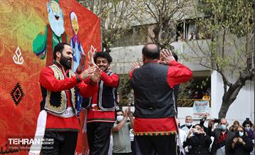 نخستین روز جشنواره نوروزی لبخند بهار در شهرک اکباتان 4