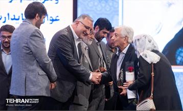 مراسم قرعه‌کشی خوش‌حسابان عوارض شهرداری 8