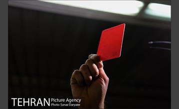 پرفورمنس داوران فوتبال در ایستگاه هفت تیر 14