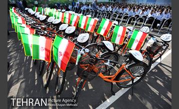 طرح اعطای دوچرخه شهری توسط شهردار تهران به دانش آموزان 22