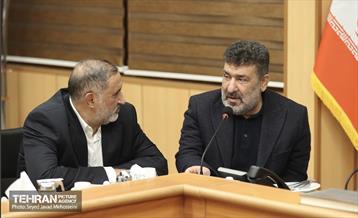 نشست صمیمانه شهردار تهران با جمعی از شعرا 24