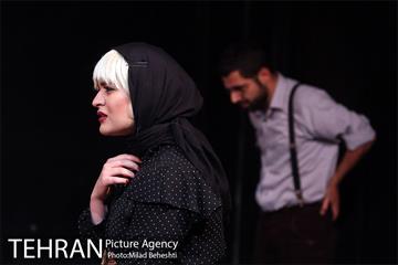 نمایش تلورانس: یک اپرای صابونی‎ 15