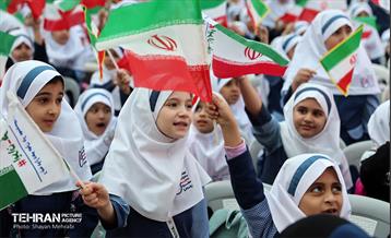 آغاز سال تحصیلی جدید در دبستان شاهد حضرت زینب(س) 42