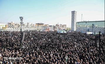 عزاداری شهادت امیرالمومنین (ع) در میدان امام حسین (ع) 52