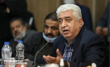 دیدار شهردار تهران با نخبگان و خانواده های شهدای منطقه 14