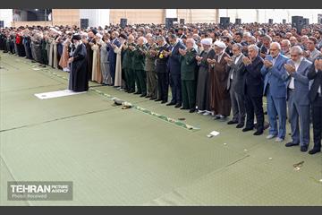 نماز عید فطر در مصلی تهران 38