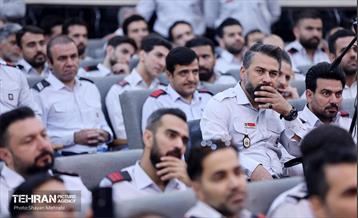 نشست مدیرعامل سازمان آتش‌نشانی تهران با کارکنان 21