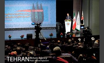 مراسم تجلیل از دانشجویان خانواده های ایثارگران شهرداری 24