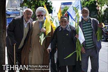 راهپیمایی دسته های شادی به مناسبت ولادت حضرت امیرالمومنین(ع) 20