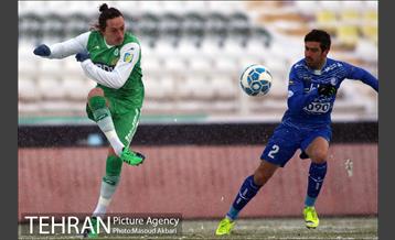 دیدار تیم‌ های فوتبال ماشین سازی تبریز واستقلال تهران
