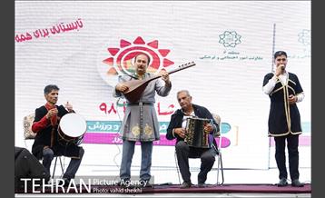 گذر فرهنگی هنری پنجشنبه های بلوار کشاورز 33