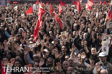 تشییع پیکر مطهر شهید محسن حججی 39