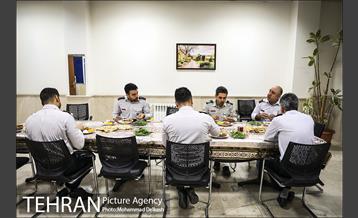 عبادت و خدمت؛ آتش نشان 11