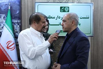 نشست خبری شهردار منطقه یک 1