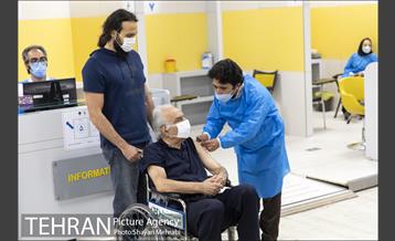 واکسیناسیون سالمندان بالای ۷۵ سال در ایران مال 3