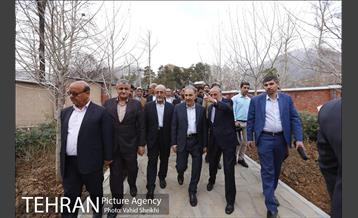 آیین "کاشت نهال به یاد فرشتگان ماندگار اهدا عضو" با حضور شهردار تهران 27