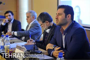 پنل اینترنت اشیا با حضور مهندس فرجود در هفتمین همایش سالانه بانکداری الکترونیک و نظام های پرداخت 7