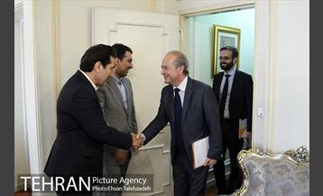 دیدار رئیس مرکز ارتباطات با سفیر فرانسه 7